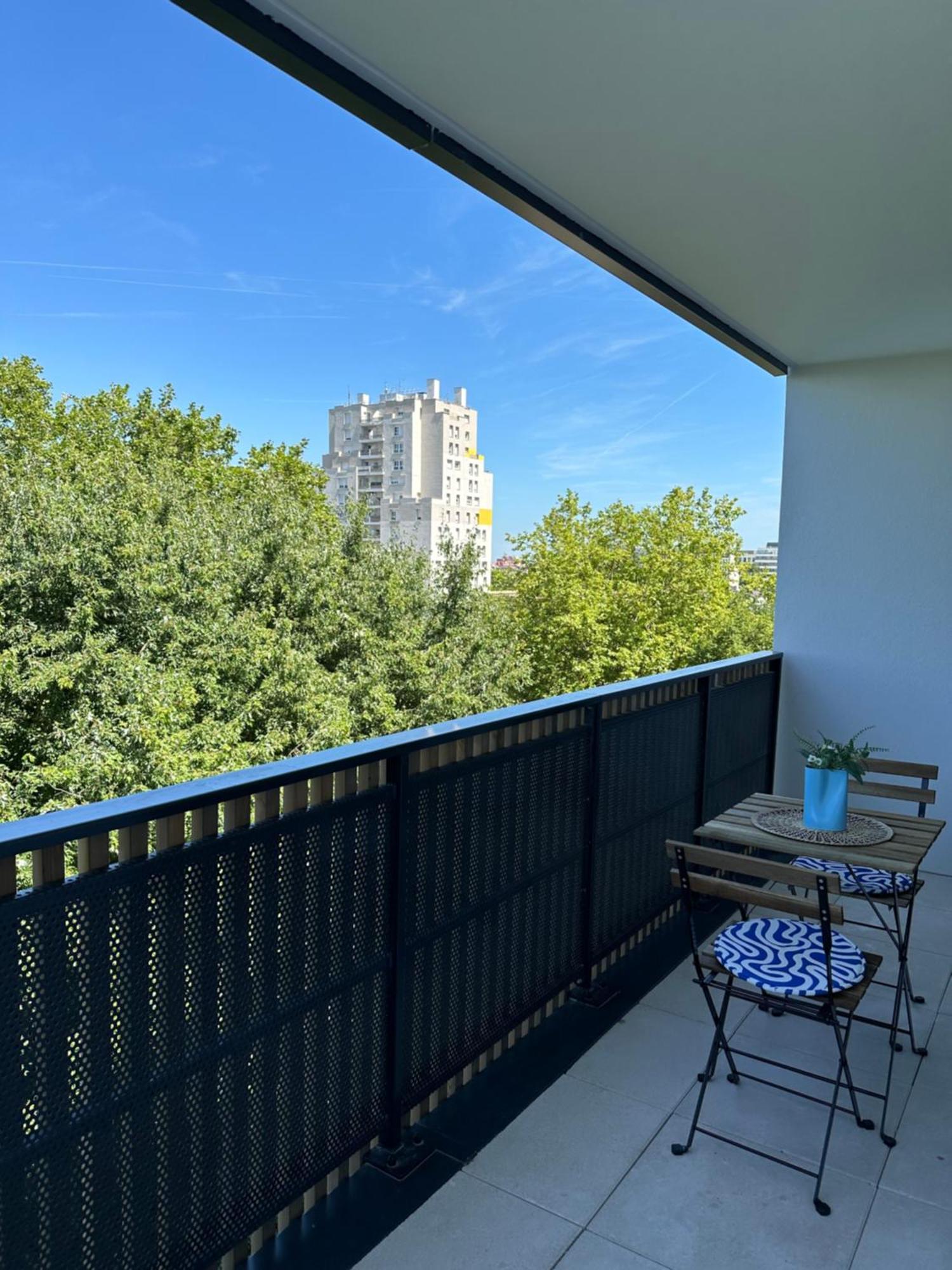Appartement Entre Paris Et Disney Noisy-le-Grand Kültér fotó